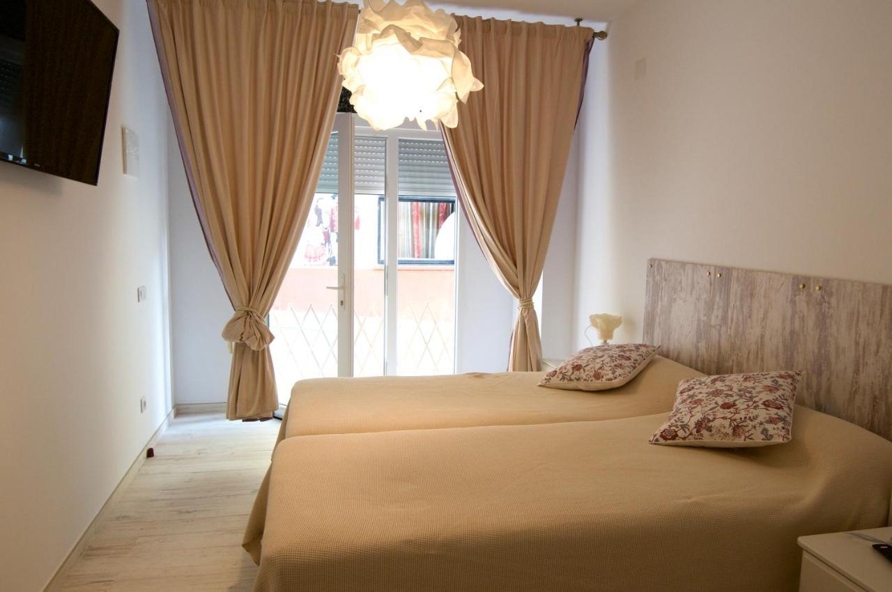 Loft Valentia Ifach Calpe Hostel Eksteriør bilde